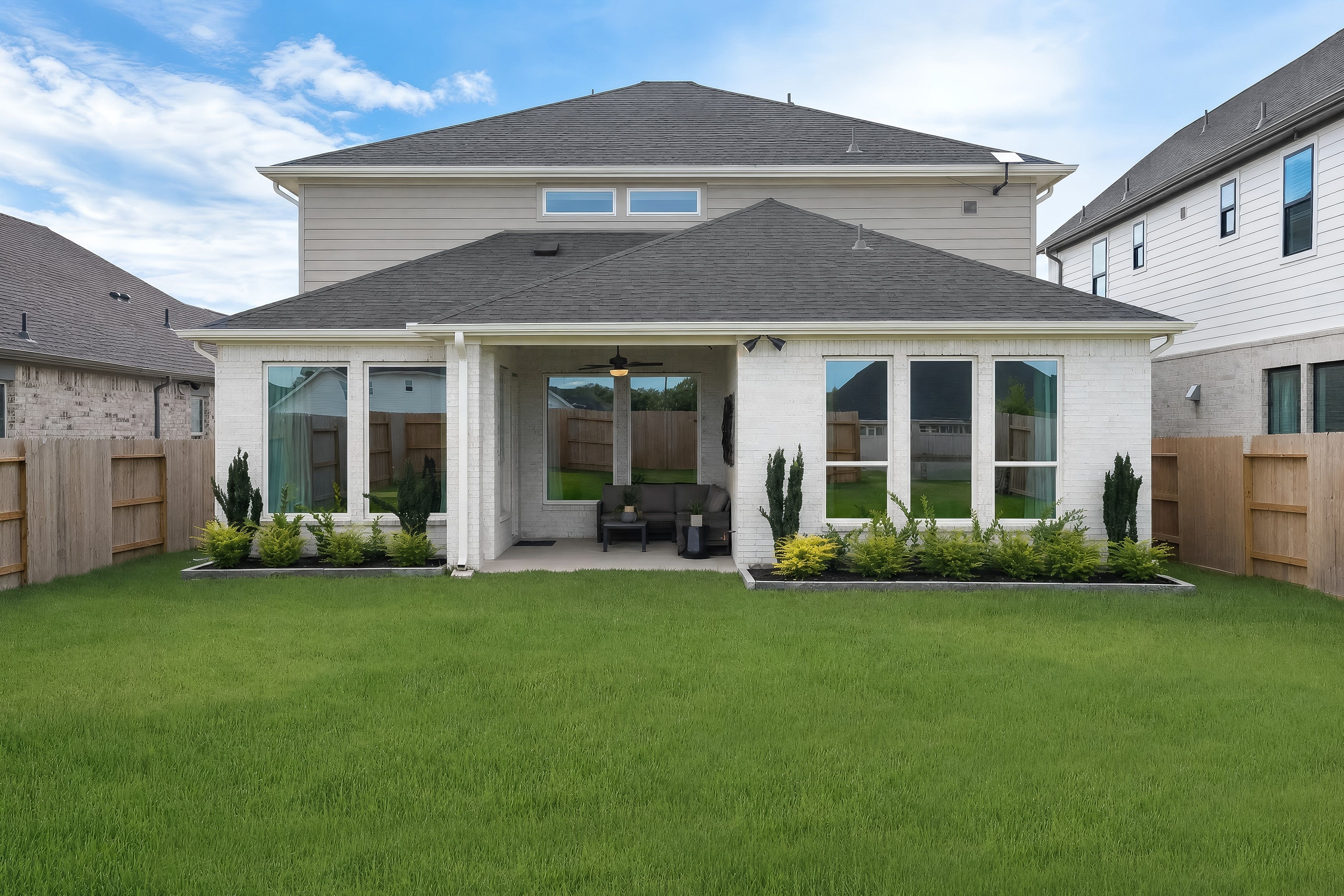 hj-tx-houston-ryehill-paige-lot-6-backyard-002
