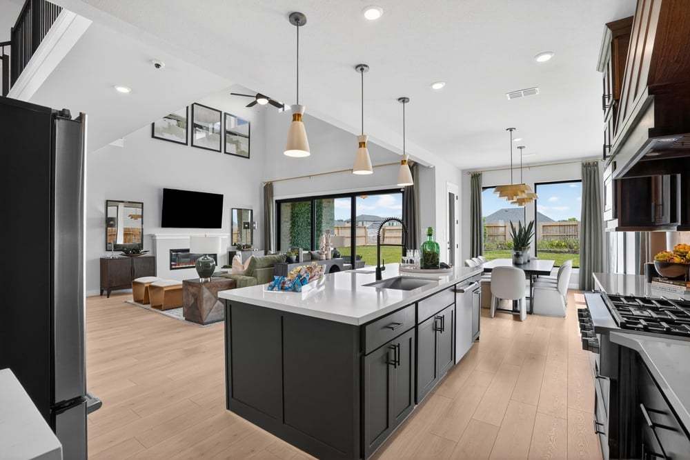 hj-tx-houston-ryehill-vincent-lot-5-kitchen-002