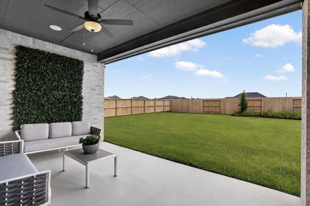 hj-tx-houston-ryehill-vincent-lot-5-patio-002