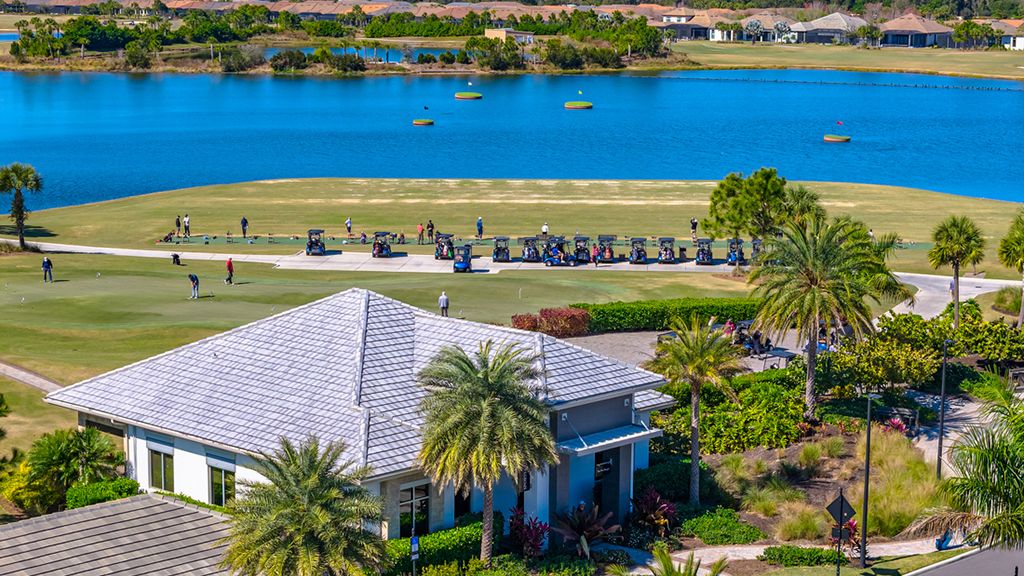 Esplanade at Azario - Amenity Center-12