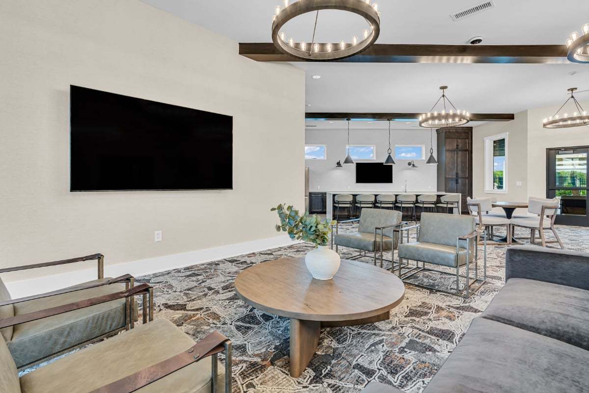 13 Clubhouse Lounge