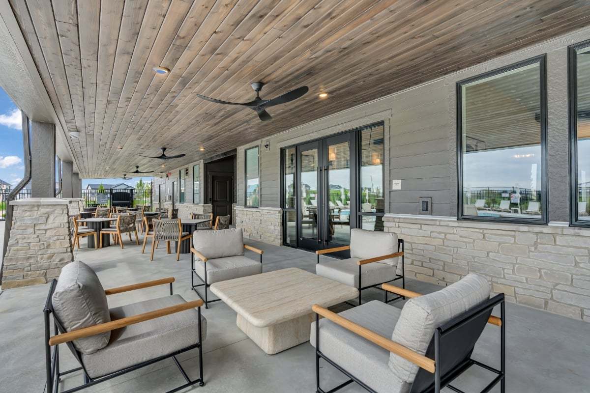 18 Outdoor Seating