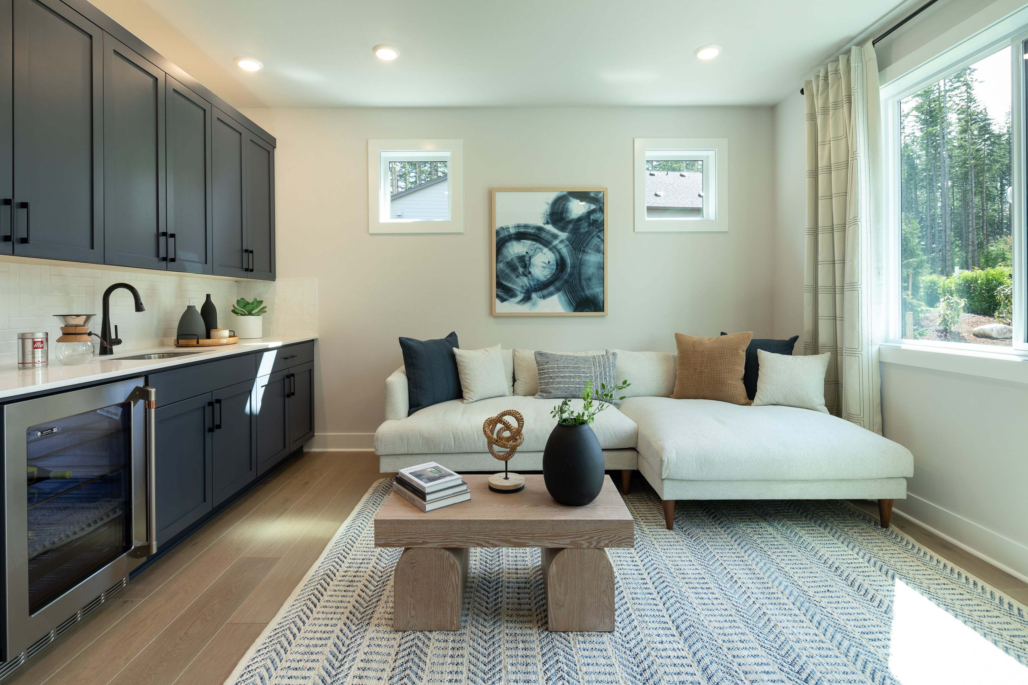 Caledon Estates Volturno Multi-Gen Room