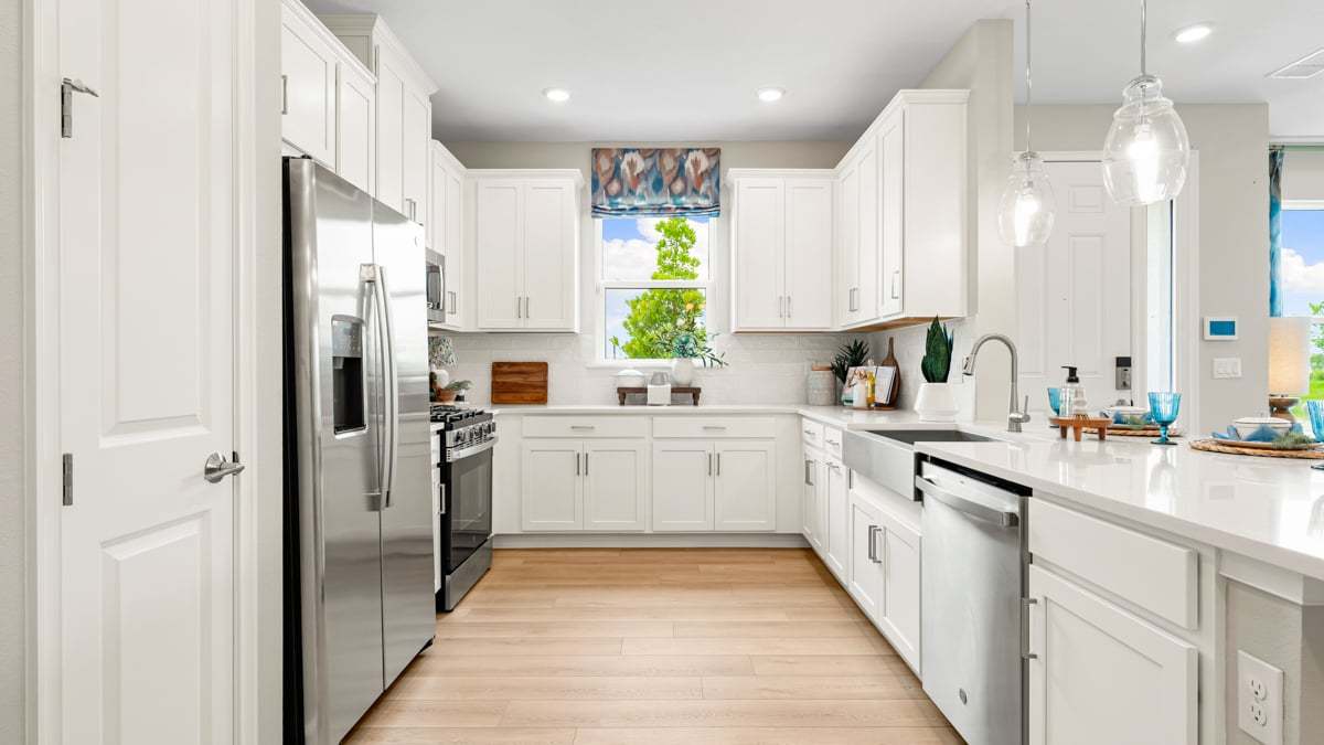 Esplanade at Skye Ranch - Ibis Model-17 kitchen