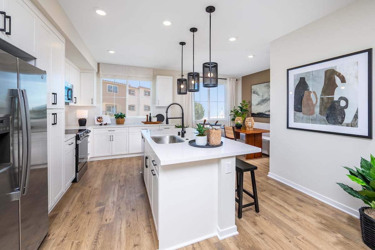 ca-socal-Juno-plan 2-3 story-3 bed-kitchen