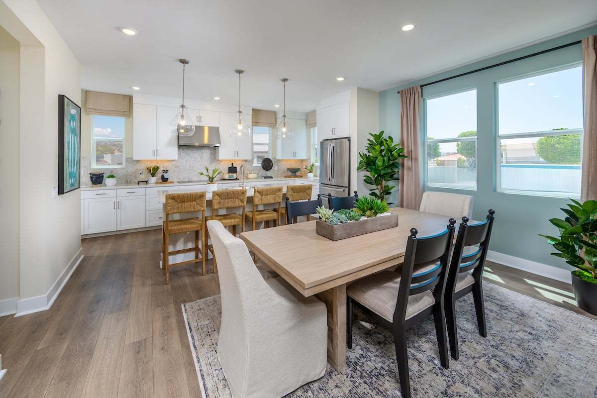 ca-socal-Viewpoint-plan 1-3 story-4 bed-kitchen