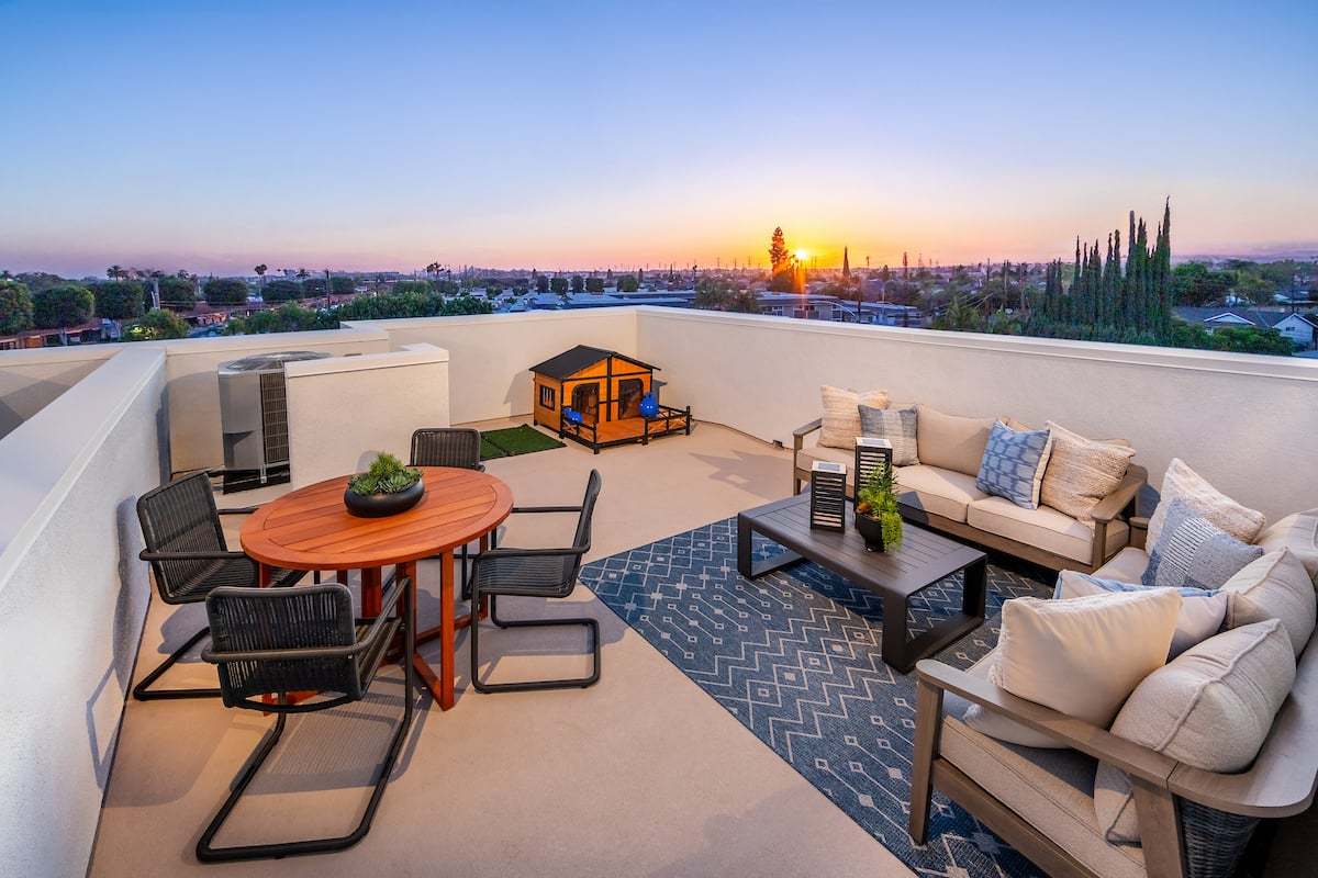 ca-socal-Viewpoint-plan 2-3 story-3...