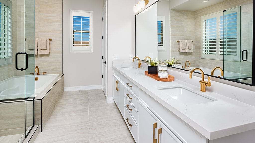 Saddleback Everglade Primary Bath 1024x576