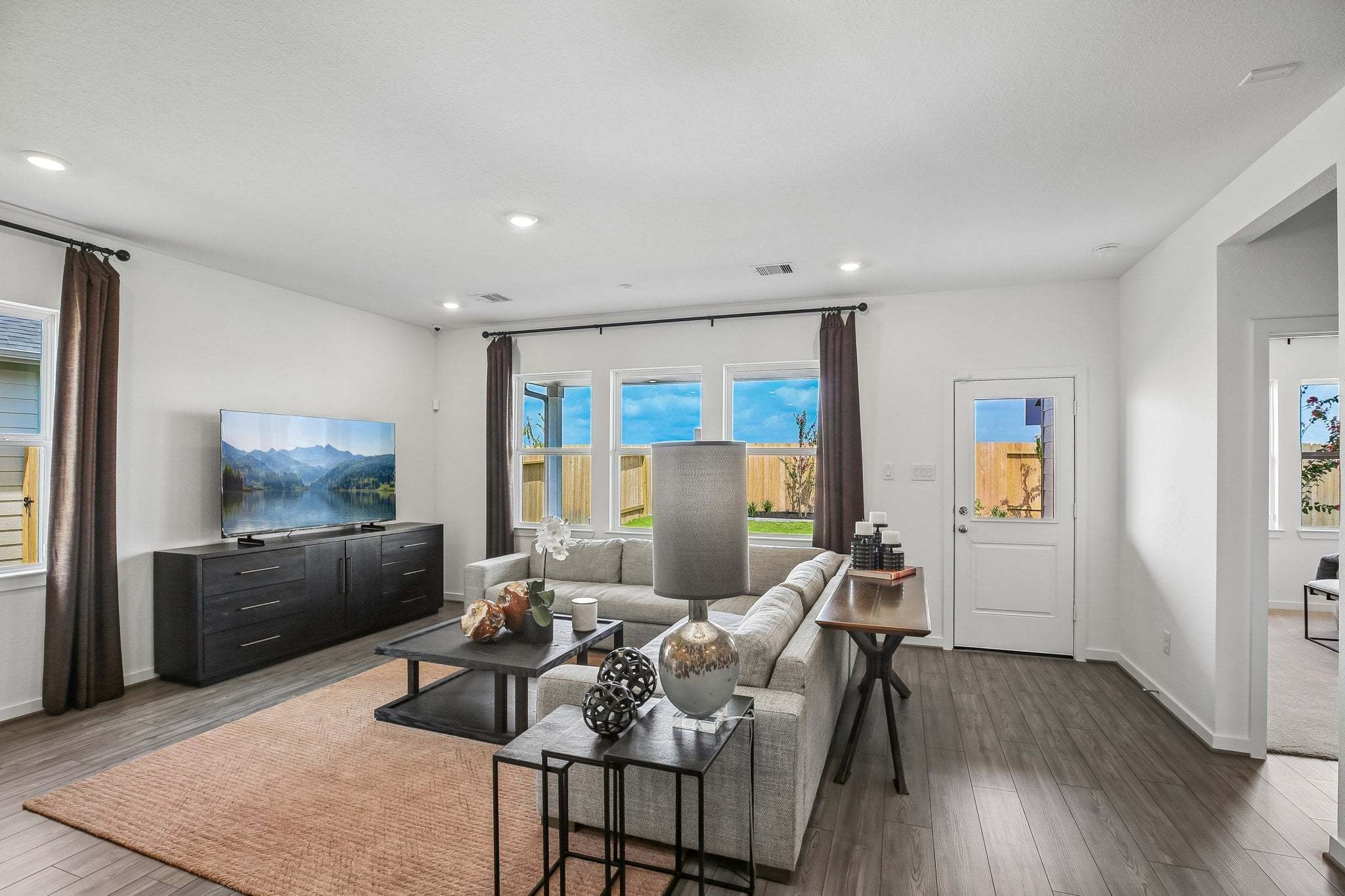 6-web-or-mls-Mason Wds Rd-S0508-006