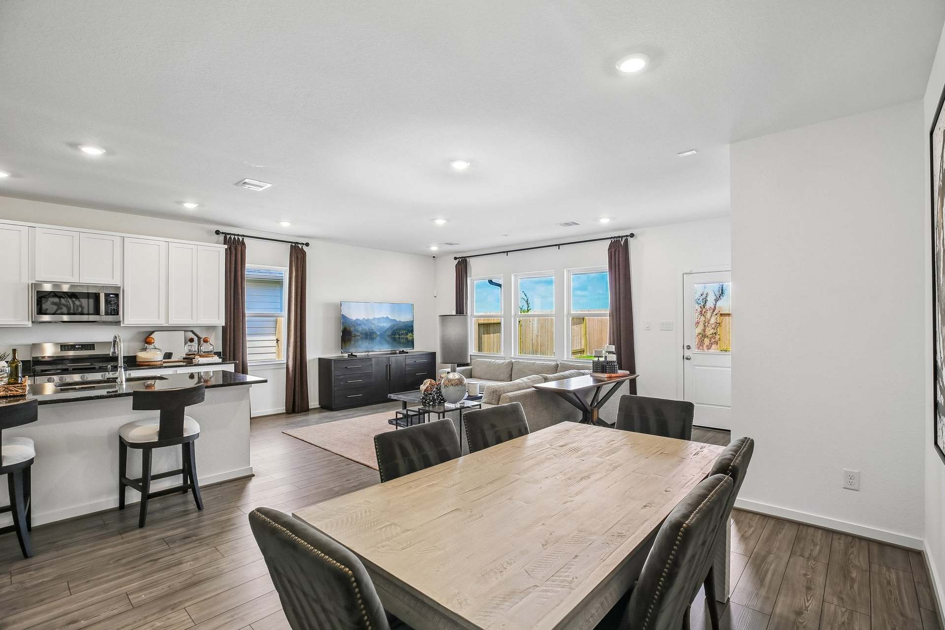 8-web-or-mls-Mason Wds Rd-S0508-008