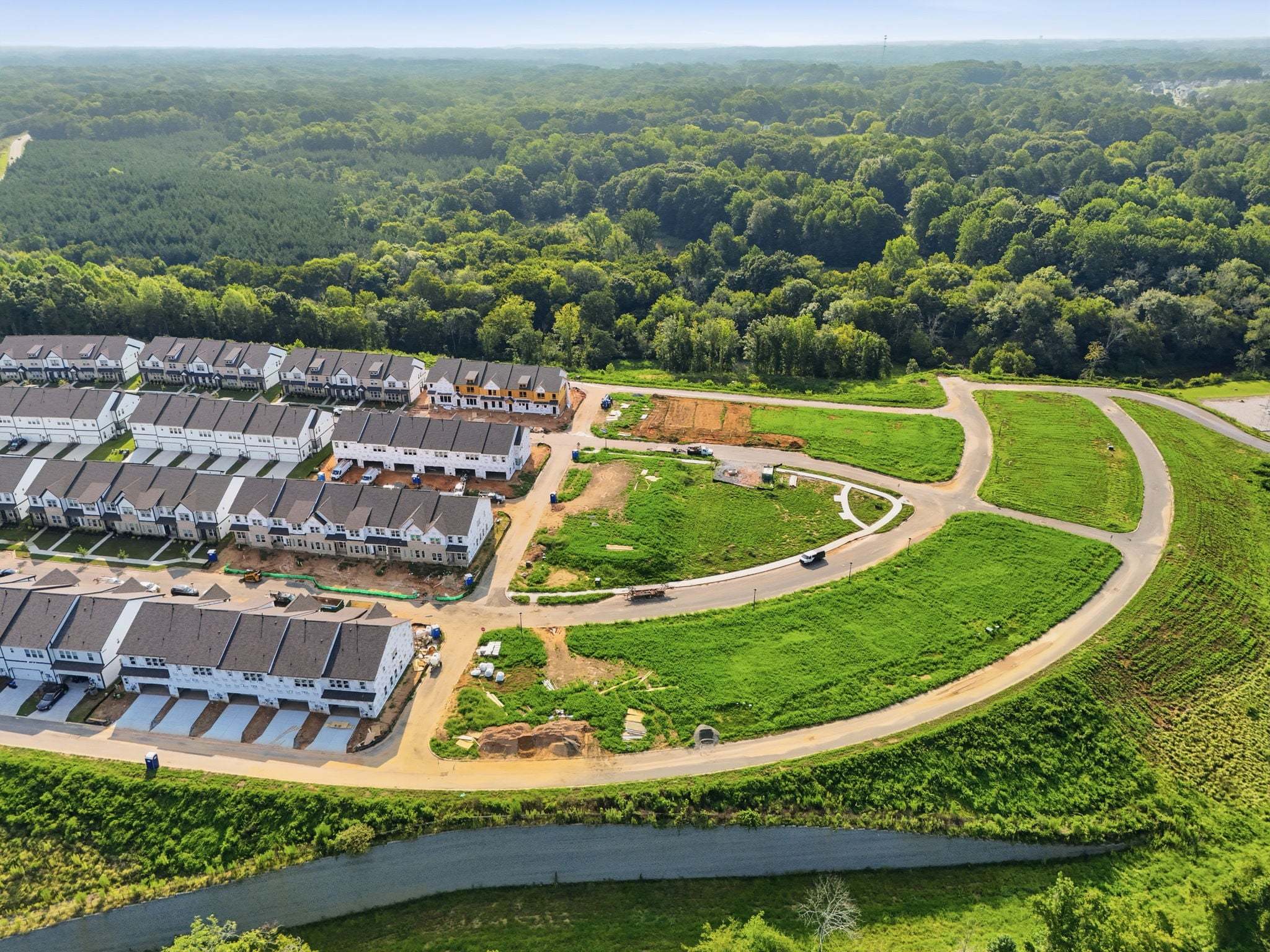 4-web-or-mls-DJI_20260811214423_0090_D