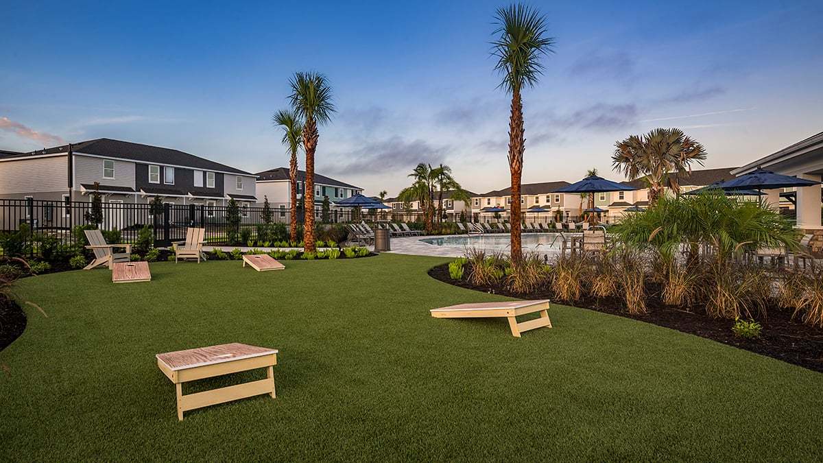 Southloch-Amenity-Center-8515-1200x675 cornhole