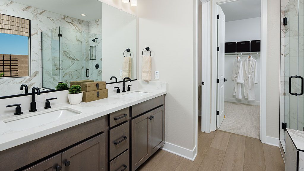 Alamar London Primary Bath 1024x576