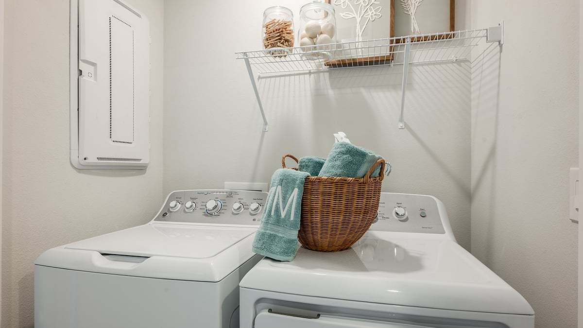 Southloch-Townhome-Hemlock-7724-1200x675