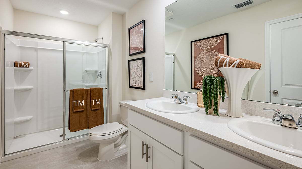 Southloch-Townhome-Monarda primary bath