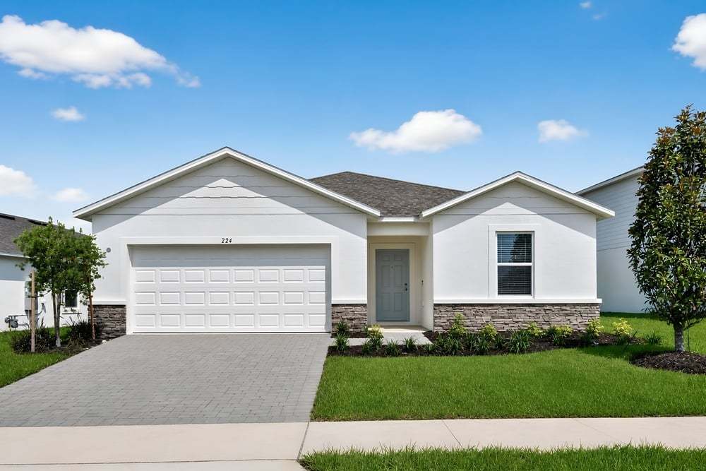 7677 Gemstone Street. Groveland, FL 34736