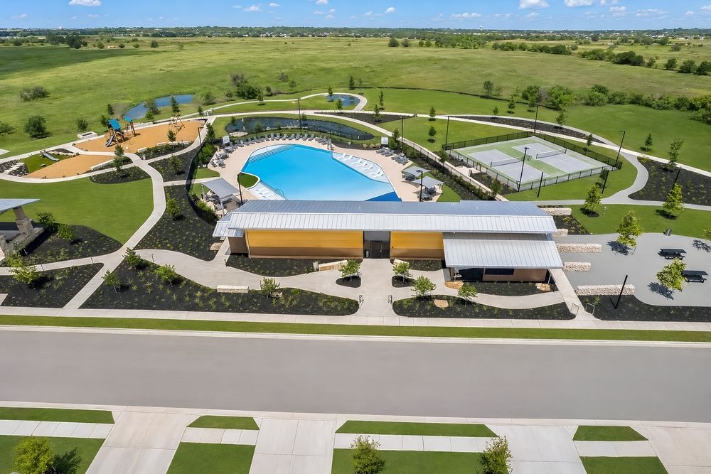 hj-tx-austin-longview-13900-august-community-013