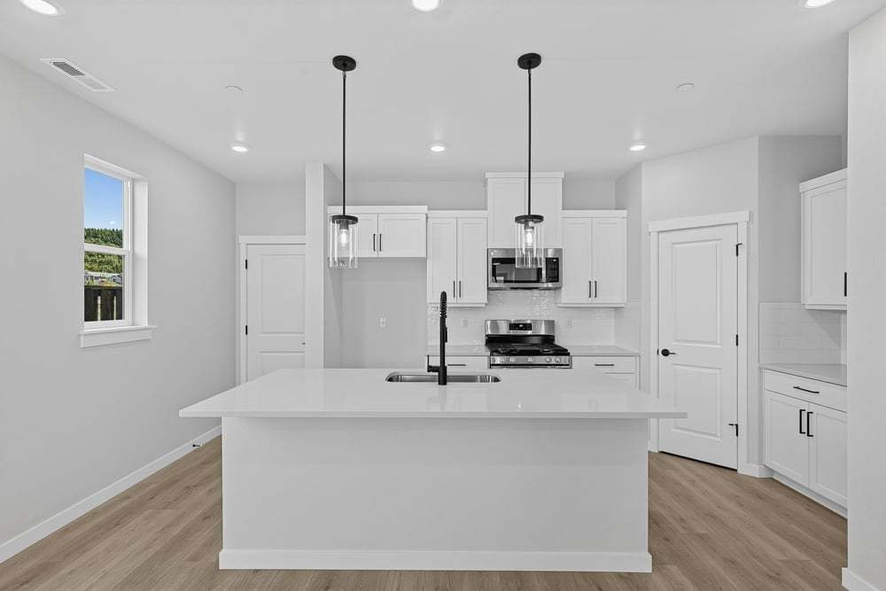 3662 SW 40th Street (Poppy)