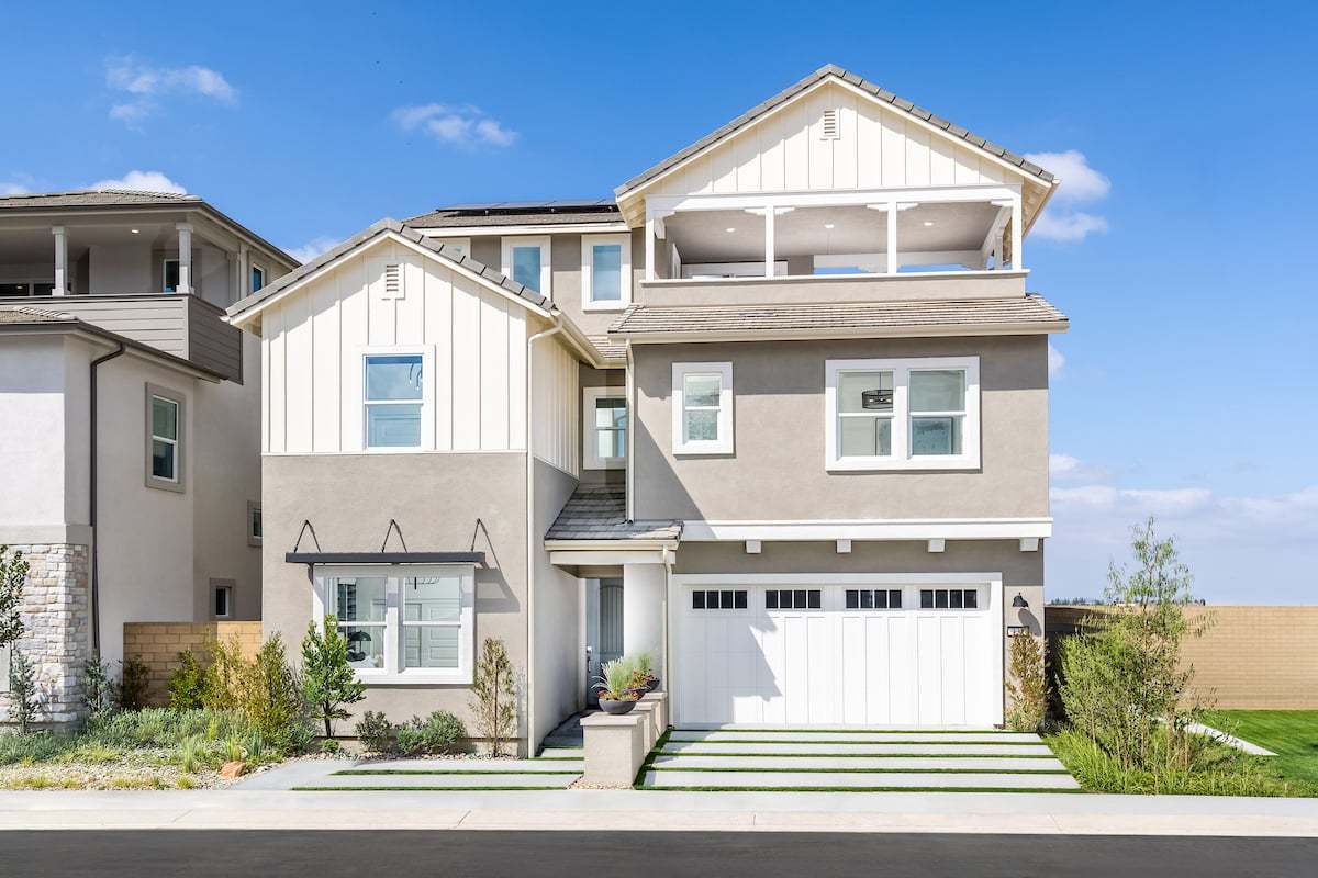 141 Starhaven. Irvine, CA 92618