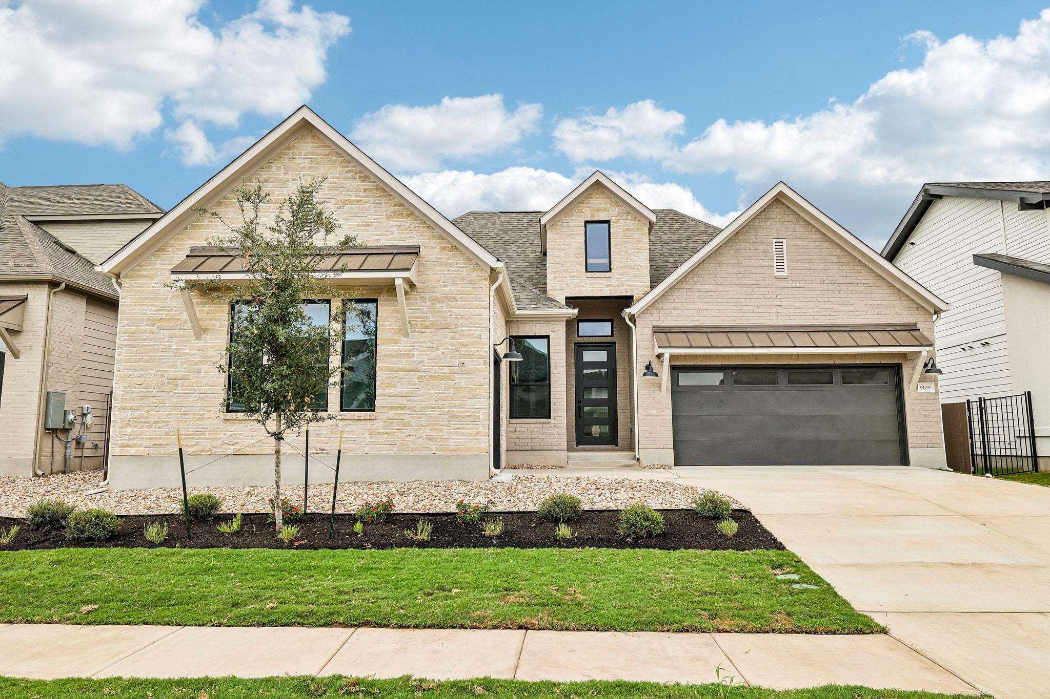 9109 The Ravine Way (Allendale)
