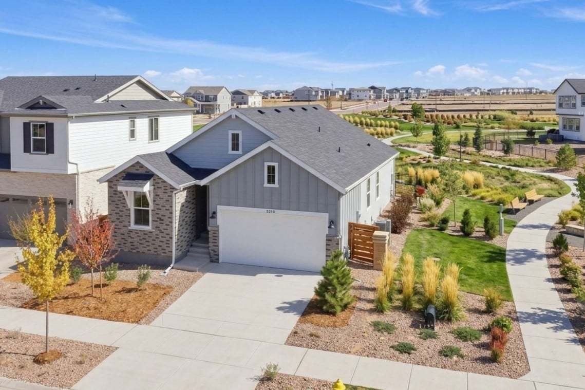 Pike - The Aurora Highlands Town Collection: Aurora, Colorado - Taylor Morrison