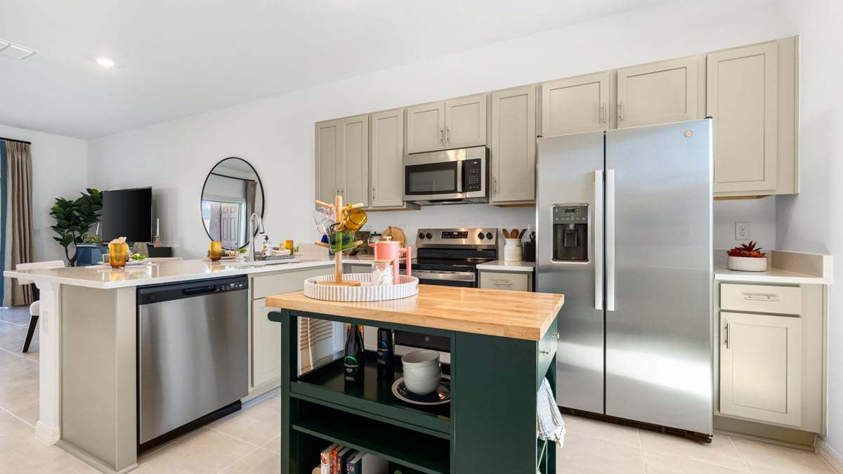 Ivy Model - The Towns at Skye Ranch-9 kitchen