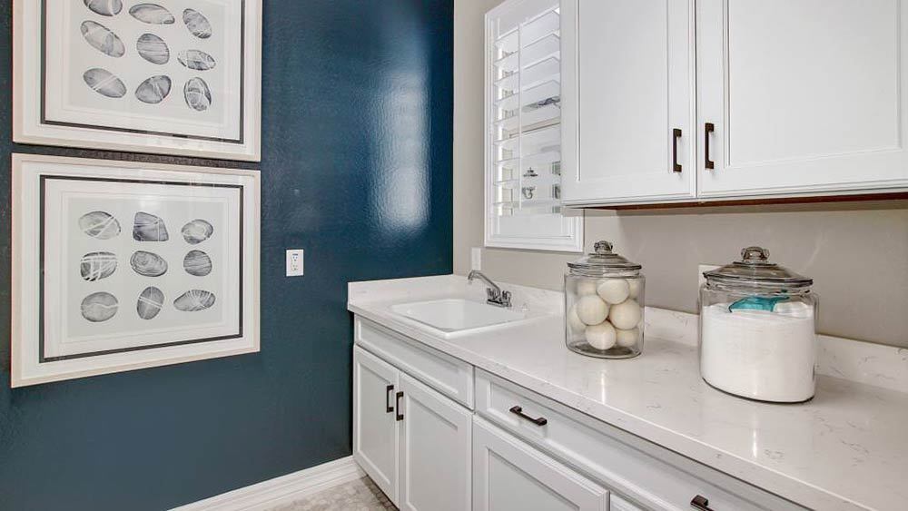 victoryatverradoappaloosa27laundryroom2