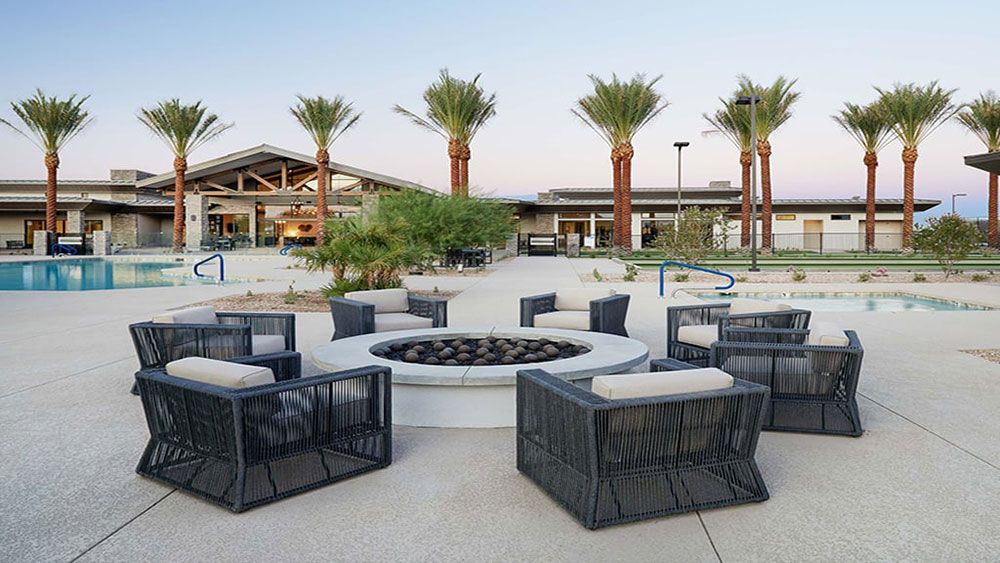 az_ovation_reccenter_gallery_pool-amenities-29