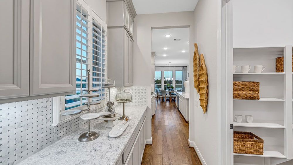 17-TM Model-5710 WInding Terrace-20190109