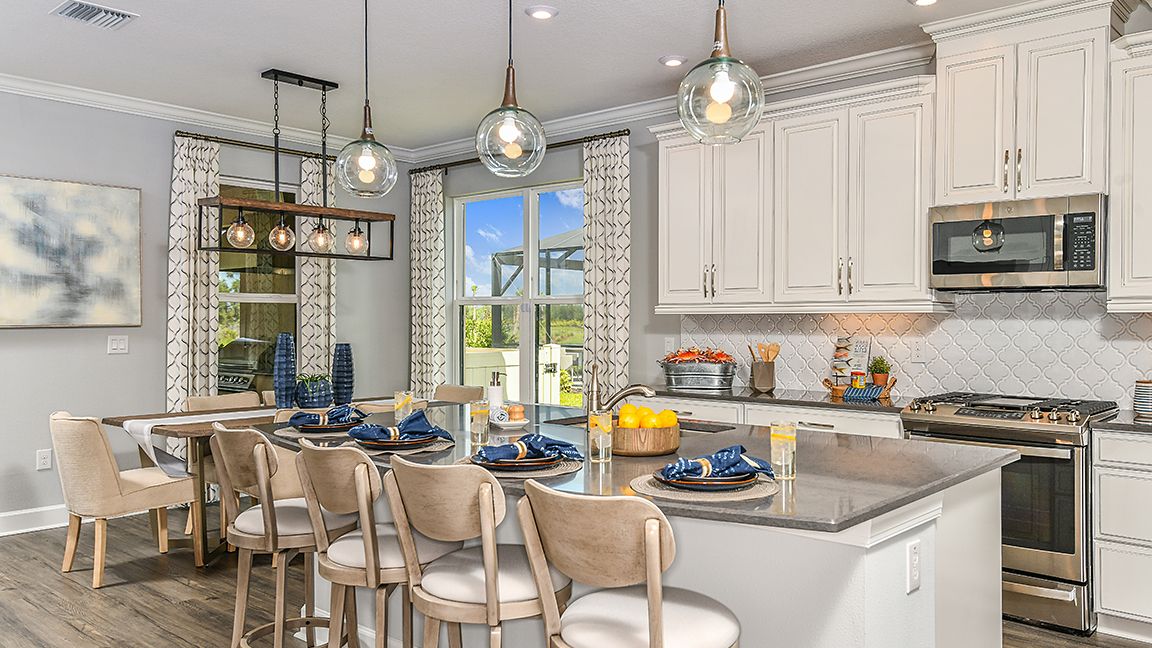 Esp at Wiregrass Farnese 1047-16x9