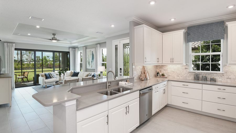 16234 Isola Place. Lakewood Ranch, FL 34211