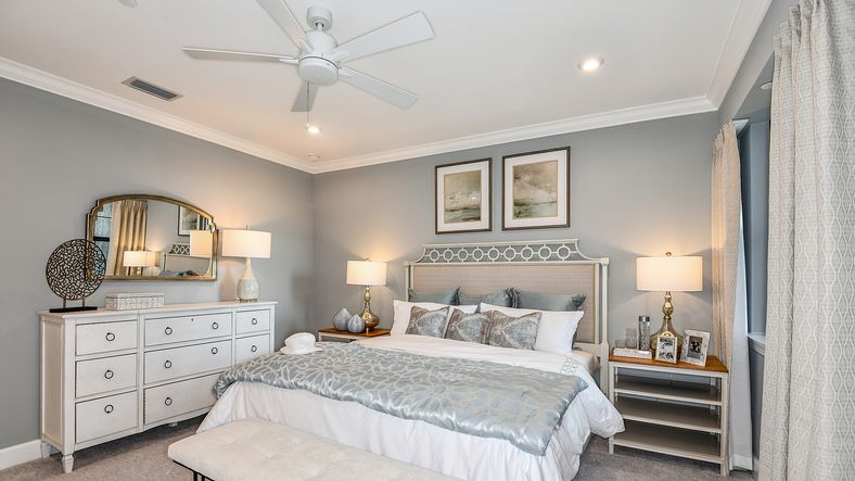 Esp-by-the-Islands-Vitale-VII-5265-16x9-bedroom