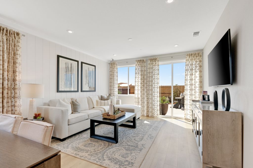 20 Redwood Gathering