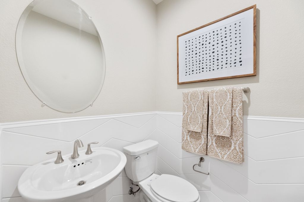 12 Mallard Half Bath