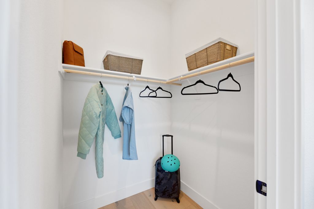 13 Glacier MultiGen Bed 2 WIC