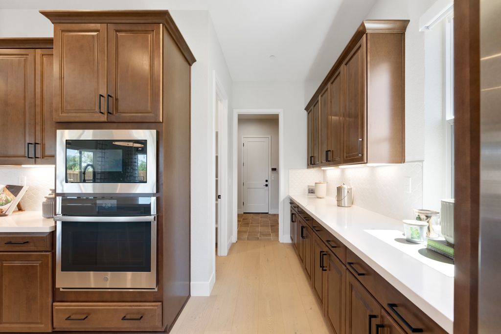 17 Glacier Kitchen
