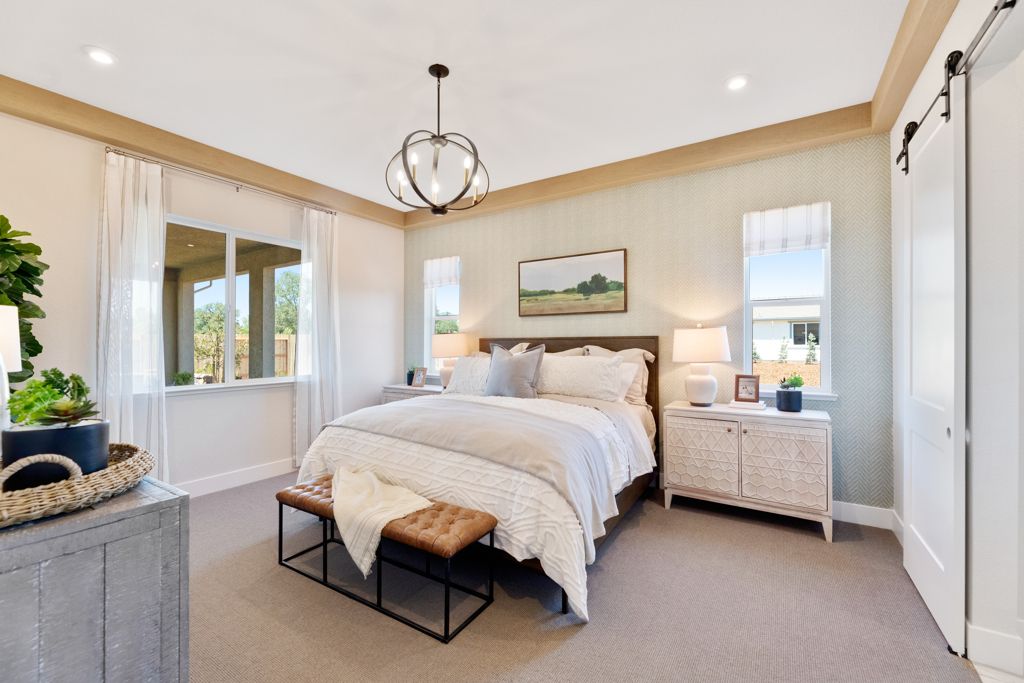33 Glacier Owners Bed