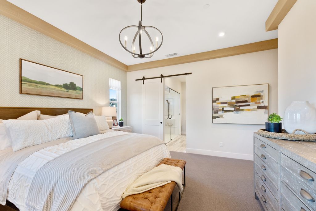 35 Glacier Owners Bed