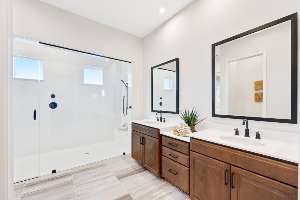 36 Glacier Owners Bath