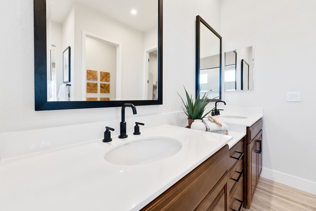 39 Glacier Owners Bath