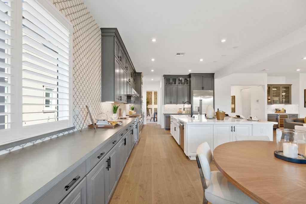 25 Meadows Casual Dining