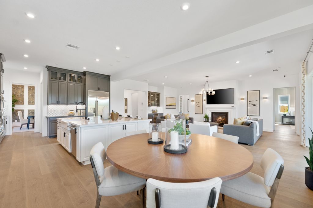 26 Meadows Casual Dining