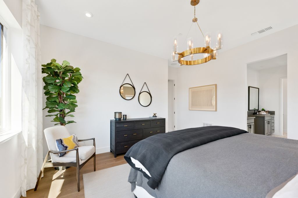 39 Meadows Owners Bed