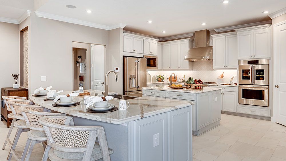 River-Landing-Bimini-3813-16x9-kitchen