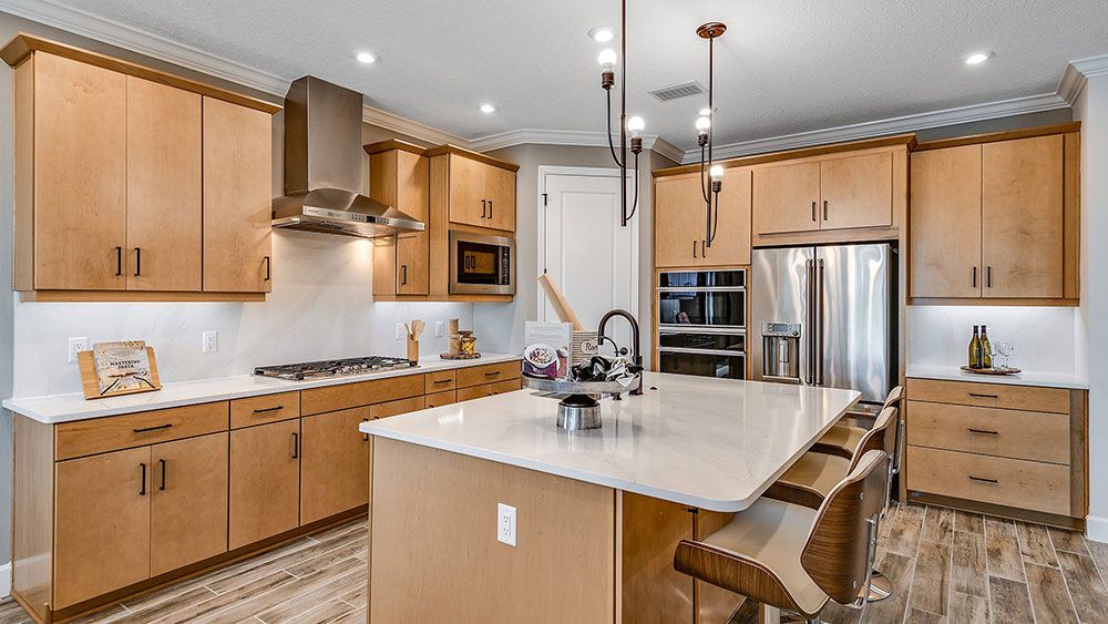 Park-East-at-Azario-Sunset-5766-16x9-kitchen