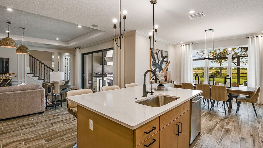 Park-East-at-Azario-Sunset-5823-16x9-gathering