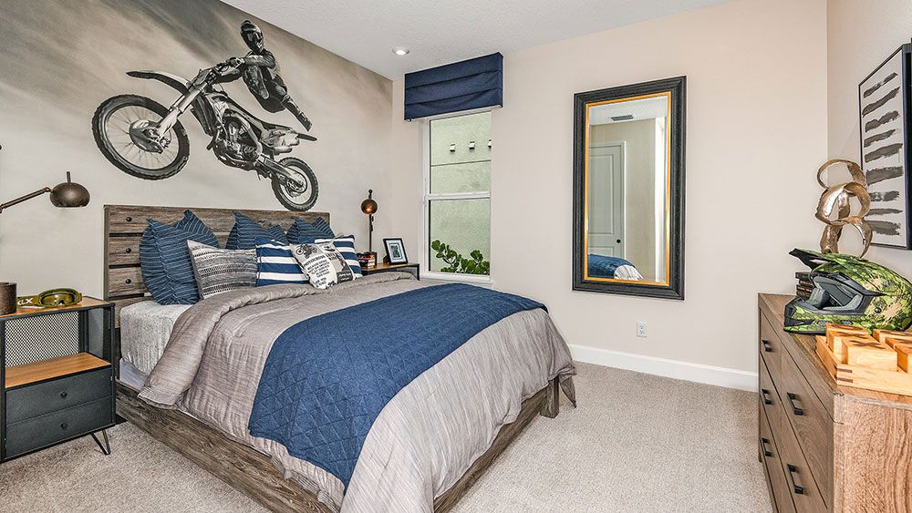 Park-East-at-Azario-Sunset-5629-16x9-bedroom