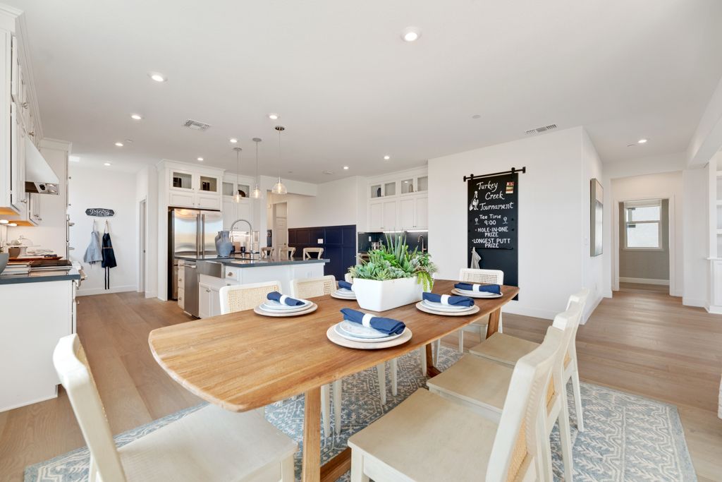 27 Quail Casual Dining