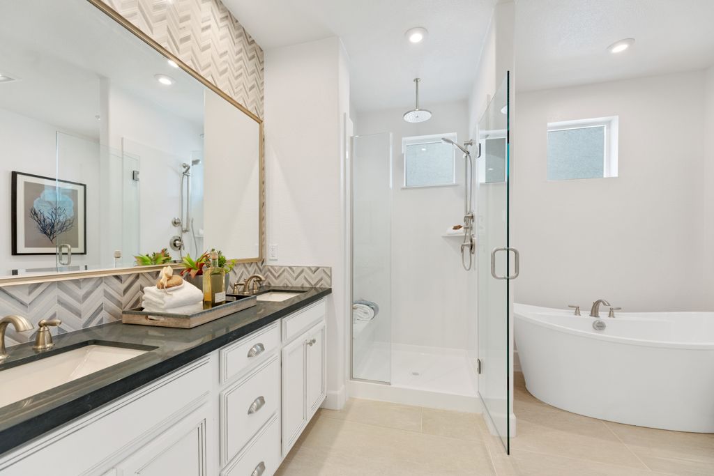 43 Quail Owners Bath