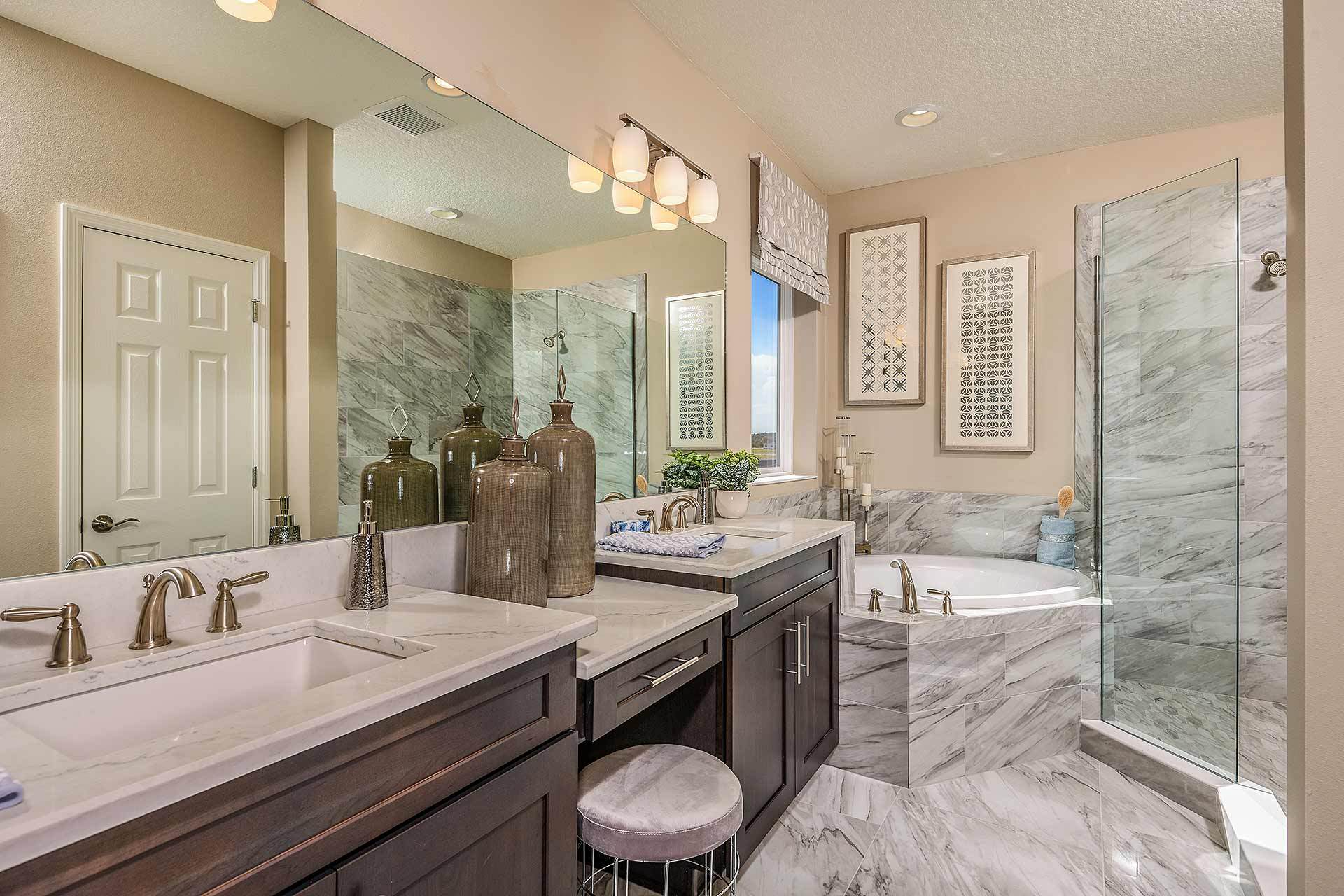 EavesBendBarbados2472Web Owners Bath